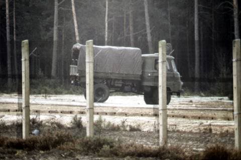Militärfahrzeug an der Staatgrenze zur Deutschen Demokratischen Republik. Bad Bodenteich, 31.01.1980