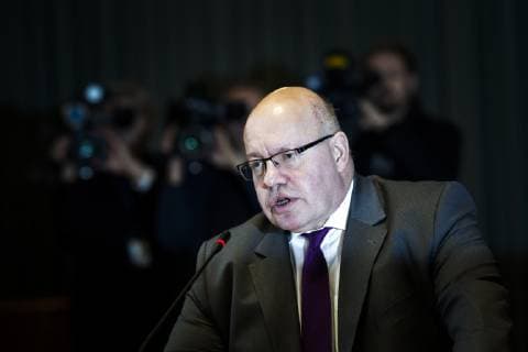 Bundeswirtschaftsminister Peter Altmaier, CDU, aufgenommen im Rahmen der Pressekonferenz Industriestrategie 2030 im Bundesministerium fuer Wirtschaft und Energie. Berlin, 05.02.2019. Berlin Deutschland *** Federal Minister of Economics Peter Altmaier CDU admitted at the press conference Industrial Strategy 2030 at the Federal Ministry of Economics and Energy Berlin 05 02 2019 Berlin Germany Copyright: xFlorianxGaertner photothek.netx