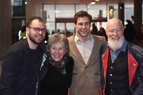 Lenny Mockridge, Margie Kinsky, Jeremy Mockridge und Bill Mockridge bei der Premiere von Cleo auf der Berlinale 2019 69. Internationale Filmfestspiele Berlin im Haus der Kulturen der Welt. Berlin, 08.02.2019