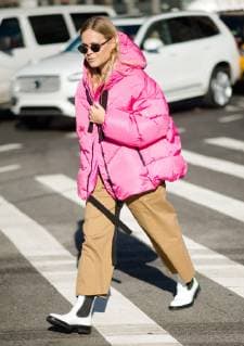 A chic showgoer attending the Self Portrait show during New York Fashion Week - Feb 9, 2019 - NYFW: Fall 2019 Street Style Day 3, New York New York United States  Copyright: xMichellexSangsterx h_00579030