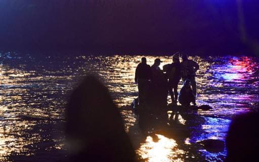 A family of migrants composed of three adults and two Central American children are rescued by Beta Group agents and lifeguards of the Mexican Red Cross, after trying to move to the US side and get trapped in the Rio Bravo this Sunday in Piedras Negras, Mexico, on 10 February 2019. Migrant family tries to cross river to get to the US and must be rescued !ACHTUNG: NUR REDAKTIONELLE NUTZUNG!  Copyright: xMiguelxSierrax AME1771 20190211-636854579666833094
