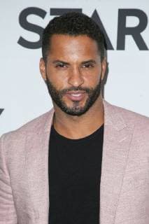 Ricky Whittle beim Starz Red Carpet Event am 12.02.2019 im Rahmen der Winter TCA Tour in Los Angeles 2019 Winter TCA Tour - Starz Red Carpet Event in Los Angeles