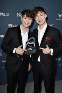 Die Lochis beim 99Fire Films Award während der Berlinale 2019 im Umspannwerk Alexanderplatz. Berlin, 14.02.2019