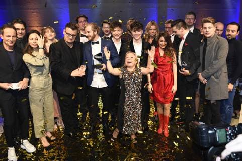 Die Jury mit den Preisträgern beim 99Fire Films Award während der Berlinale 2019 im Umspannwerk Alexanderplatz. Berlin, 14.02.2019
