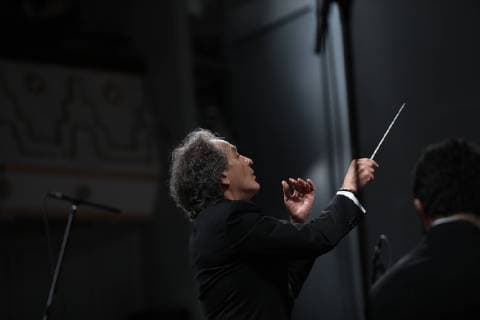 The Tehran Symphony Orchestra, headed by Prominent Iranian maestro Shahrdad Rohani, staged a performance on the third day of 34th Fajr Music Festival, in Tehran on Friday.  MajidxAsgaripour