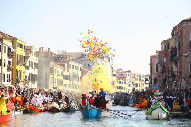 February 17, 2019 - Venice, Italy - Boat during the water parade during the traditional regatta for the opening of the 2019 Venice Carnival on February 17, 2019 in Venice, Italy. The theme for the 2019 edition of Venice Carnival is Blame the Moon! and will run from the 16th of February to 5th of March 2019 Venice Italy  - ZUMAn230 20190217_zaa_n230_1227 Copyright: xMatteoxChinellatox