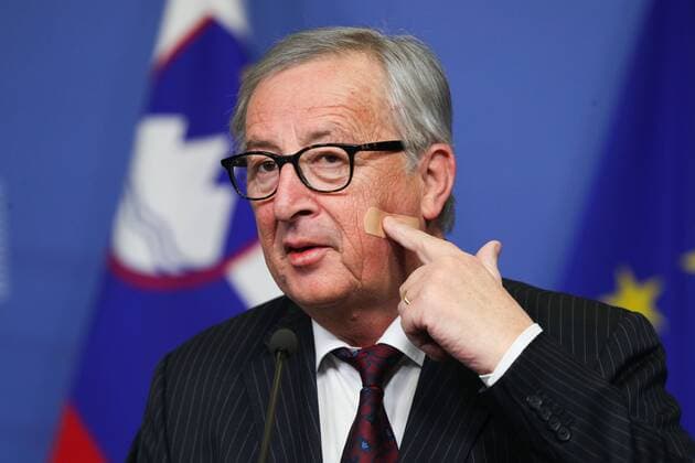 News Themen der Woche KW08 News Bilder des Tages (190220) -- BRUSSELS, Feb. 20, 2019 -- European Commission President Jean-Claude Juncker points to a Band-Aid on his face during a press conference at the EU headquarters in Brussels, Belgium, on Feb. 20, 2019. ) BELGIUM-BRUSSELS-EU-JUNCKER-PRESS CONFERENCE ZhengxHuansong 