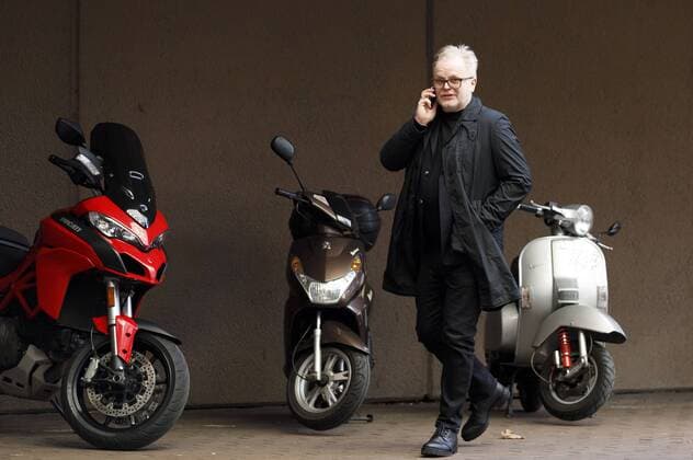 Entertainment Themen der Woche KW08 Entertainment Bilder des Tages Herbert Grönemeyer als Zeuge im Prozess gegen zwei Paparazzi, die wegen Falschaussage angeklagt sind, am Landgericht Köln in der Luxemburger Straße. Köln, 20.02.2019 *** Herbert Grönemeyer as a witness in the trial of two paparazzi accused of false testimony at the Regional Court of Cologne in Luxemburger Straße Köln 20 02 2019 Foto:xC.xHardtx xFuturexImage