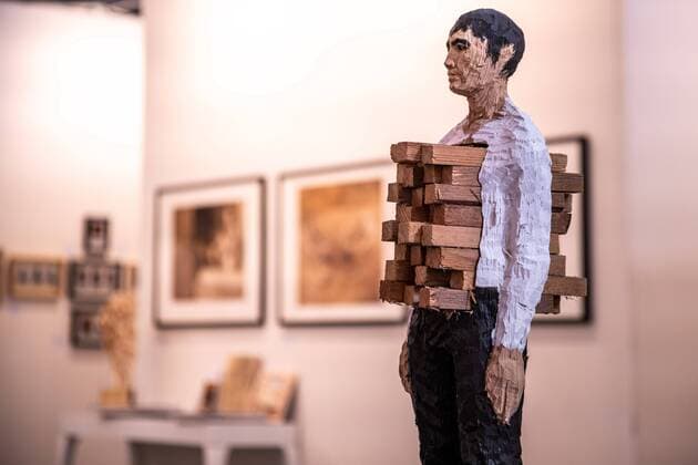 Entertainment Themen der Woche KW08 Entertainment Bilder des Tages Art Karlsruhe 2019 am 21.02.2019 in Karlsruhe {locationtaken, lctk}, Germany,GER, Europe Kreative Holzarbeiten *** Art Karlsruhe 2019 on 21 02 2019 in Karlsruhe locationtaken lctk Germany GER Europe Creative Woodworking