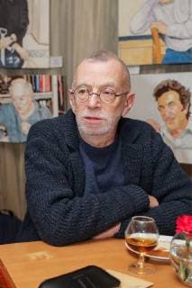 MOSCOW, RUSSIA - FEBRUARY 21, 2019: Russian poet Lev Rubinstein attends the Moscow premiere of Mikhail Idov s film Yumorist Humorist at the House of Cinema. Vyacheslav Prokofyev TASS  TS0A1DAD