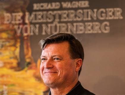 Christian Thielemann, Chefdirigent der Sächsischen Staatskapelle Dresden, während der Spielplanpräsentation 2019 2020 am Mittwoch (20.02.2019) in der Semperoper in Dresden.