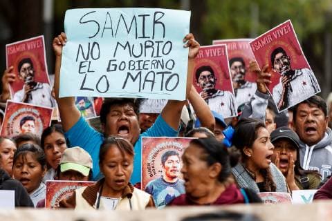 News Bilder des Tages Hundreds of people protest in Mexico City, Mexico, on 22 February 2019, for the murder of the social leader and defender of the environment Samir Flores and to demand the cancellation of a consultation on the construction of a thermoelectric plant in the community of Huexca, state of Morelos. The protesters demanded justice and clarification of the death of Flores, a firm opponent of the thermoelectric plant and who was killed in the early hours of Wednesday, by two shots to the head in his home. Protest for crime against activist and consultation on thermoelectric in Mexico !ACHTUNG: NUR REDAKTIONELLE NUTZUNG!  Copyright: xJoséxMéndezx AME7603 20190223-636864921357475007