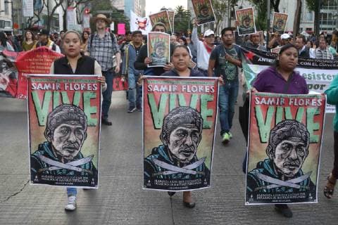 February 22, 2019 - EUM20190222SOC08.JPG .CIUDAD DE MEXICO. ProtestProtesta-Activista-Termoelectrica.- 22 de febrero de 2019. Aspectos de la marcha que se llevo a cabo la tarde del viernes sobre Paseo de la Reforma rumbo al Zocalo para exigir justicia por el asesinato del activista Samir Flores y en contra de la construccion de la termoelectrica que se construira en Morelos, proyecto que se pondra a consulta ciudadana que se realizara este fin de semana en esa entidad y estados vecinos. Foto: Agencia EL UNIVERSALCarlos MejiaEELG  - ZUMAu78_ 20190222_zaf_u78_115 Copyright: xElxUniversalx