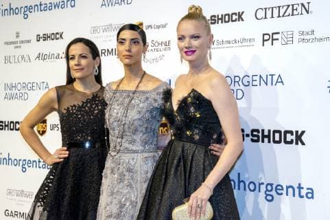 Bettina Zimmermann, Zoe Helali und Franziska Knuppe bei der Verleihung des 3. Inhorgenta Award 2019 in den Eisbach Studios. München, 24.02.2019