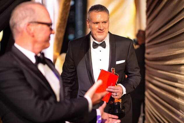 February 24, 2019 - Hollywood, California, U.S. - John Ottman backstage with the Oscar for achievement in film editing during the Academy Awards or Oscars at the Dolby Theatre in Hollywood. Hollywood U.S. - ZUMAz03_ 20190224_sha_z03_965 Copyright: xAMPASx