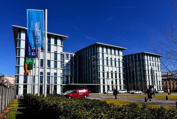 Deutschland, Ludwigshafen, 26.02.2019 Die Hauptverwaltung der BASF AG, waehrend der Bilanzpressekonferenz Bilanzpressekonferenz der BASF AG