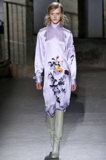 Paris Fashion Week. Defile PAP Automne-Hiver 2019 2020. DRIES VAN NOTEN. Dries Van Noten, Womenswear Autumn-Winter 2019, Milan, Italy Editorial use only Copyright: xGuyxMarineaux STAR_235840_010