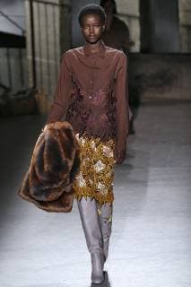 Paris Fashion Week. Defile PAP Automne-Hiver 2019 2020. DRIES VAN NOTEN. Dries Van Noten, Womenswear Autumn-Winter 2019, Milan, Italy Editorial use only Copyright: xGuyxMarineaux STAR_235840_057