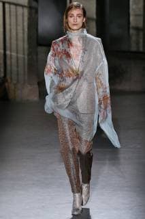 Paris Fashion Week. Defile PAP Automne-Hiver 2019 2020. DRIES VAN NOTEN. Dries Van Noten, Womenswear Autumn-Winter 2019, Milan, Italy Editorial use only Copyright: xGuyxMarineaux STAR_235840_062