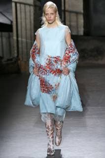 Paris Fashion Week. Defile PAP Automne-Hiver 2019 2020. DRIES VAN NOTEN. Dries Van Noten, Womenswear Autumn-Winter 2019, Milan, Italy Editorial use only Copyright: xGuyxMarineaux STAR_235840_063