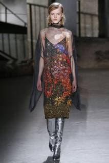 Paris Fashion Week. Defile PAP Automne-Hiver 2019 2020. DRIES VAN NOTEN. Dries Van Noten, Womenswear Autumn-Winter 2019, Milan, Italy Editorial use only Copyright: xGuyxMarineaux STAR_235840_077