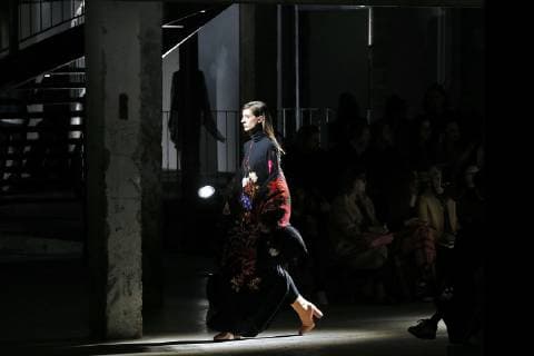 Paris Fashion Week. Defile PAP Automne-Hiver 2019 2020. DRIES VAN NOTEN. Dries Van Noten, Womenswear Autumn-Winter 2019, Milan, Italy Editorial use only Copyright: xGuyxMarineaux STAR_235840_085