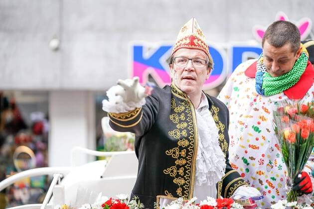Karneval in Köln 2019 Prominente im Kölner Rosenmontagszug, Christoph Kuckelkorn Köln Severinstraße NRW Deutschland