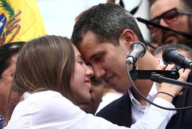News Themen der Woche KW10 News Bilder des Tages CARACAS, VENEZUELA - MARCH 4, 2019: Opposition leader Juan Guaido (R) with wife Fabiana Rosales attend a rally in Caracas. Valery Sharifulin TASS  TS0A34A9