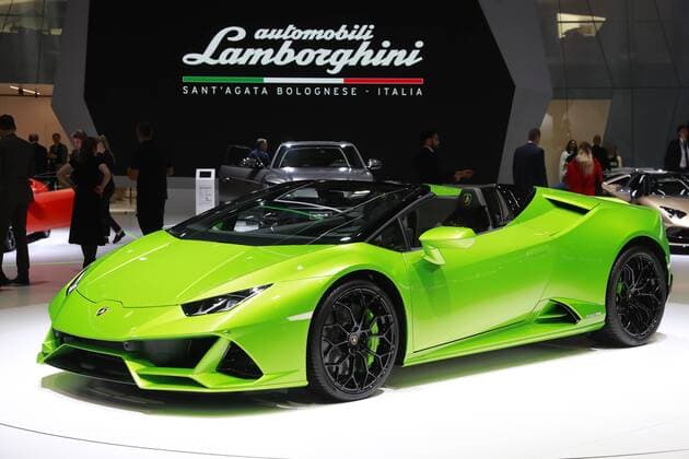 News Themen der Woche KW10 News Bilder des Tages GENEVA, SWITZERLAND - MARCH 5, 2019: A Lamborghini Huracan Evo Spyder on display during a press day ahead of the opening of the 89th Geneva International Motor Show. Sergei Fadeichev TASS  TS0A3780