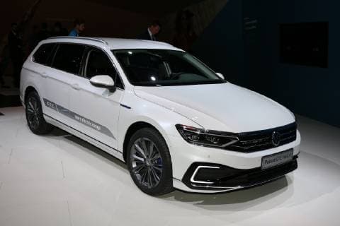 VW Passat GTE Variant facelift (Plug-in-Hybrid), Weltpremiere, 89. Internationaler Automobil Salon Genf (CH) 2019 (07. - 17.03.2019, Geneva International Motor Show, Autoausstellung, Auto, Messe, Palexpo Geneve, Schweiz), Pressetag 05.03.2019 *** VW Passat GTE Variant facelift Plug in Hybrid World premiere 89 International Motor Show Geneva CH 2019 07 17 03 2019 Geneva International Motor Show Motor Show Palexpo Geneve Switzerland Press day 05 03 2019