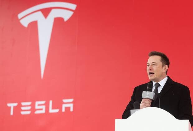 News Bilder des Tages (190307) -- BEIJING, March 7, 2019 (Xinhua) -- Tesla CEO Elon Musk speaks at the groundbreaking ceremony of Tesla Shanghai gigafactory in Shanghai, east China, Jan. 7, 2019. (Xinhua Ding Ting) Xinhua Headlines: China advances all-round opening-up at two sessions 