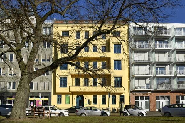 BUENDNIS 90 DIE GRUENEN, Bundesgeschäftsstelle, Platz vor dem Neuen Tor, Mitte, Berlin, Deutschland