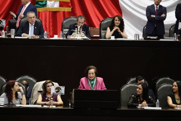 March 7, 2019 - EUM20190307NAC05.JPG .CIUDAD DE MEXICO. CongressCongreso-Dia de la Mujer.- 7 de marzo de 2019. La senadora Ifigenia Martinez (Morena) recibe la medalla Sor Juana Ines de la Cruz durante la conmemoracion del Dia Internacional de la Mujer en la Camara de Diputados. Foto: Agencia EL UNIVERSALAgustin SalinasEELG *** March 7 2019 EUM20190307NAC05 JPG MEXICO CITY CongressCongress Womens Day March 7, 2019 Senator Ifigenia Martinez Morena receives the medal Sor Juana Ines de la Cruz during the commemoration of International Womens Day in the Chamber of Deputies Photo Agency EL UNIVERSALAgustin SalinasEELG  - ZUMAu78_ 20190307_zaf_u78_023 Copyright: xElxUniversalx