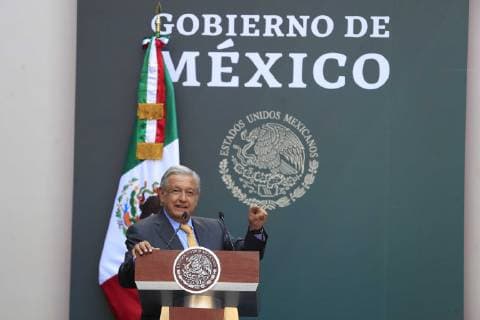 March 8, 2019 - EUM20190308NAC42.JPG.CIUDAD DE MEXICO, Conmemoration Conmemoracion-Dia de la Mujer.- 8 de marzo del 2019. El presidente Andres Manuel Lopez Obrador se reune con mujeres para realizar un desayuno en Palacio Nacional, en el marco del Dia Internacional de la Mujer. Foto: Agencia EL UNIVERSAL MAR. Copyright: xIrvinxOlivaresx