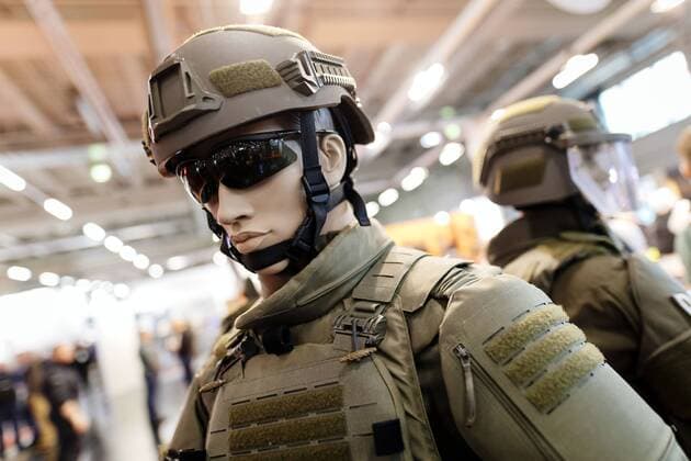 Kugelsichere Kleidung auf der Enforce Tac Polizei- und Sicherheitsmesse in der Nürnberger Messe. Nürnberg, 07.03.2019