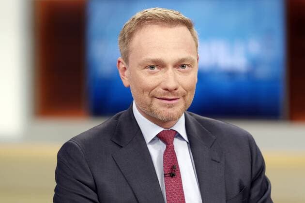 News Bilder des Tages Christian Lindner bei Anne Will 2019-03-10, Berlin, Deutschland - Christian Lindner (FDP), Bundesvorsitzender und Fraktionschef im Bundestag, zu Gast bei Anne Will im Ersten Deutschen Fernsehen. Thema der Talkrunde: Europa vor der Wahl - mehr EU oder mehr Nationalstaat?