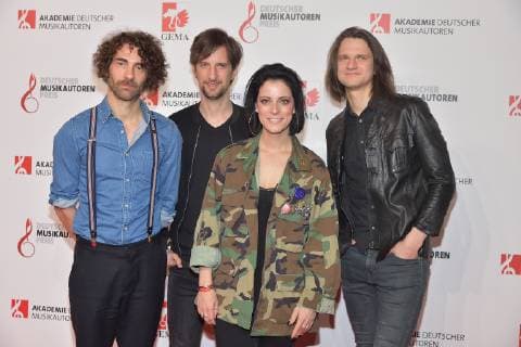 11. Deutscher Musikautorenpreis 2019 Band Silbermond mit Frontfrau Stefanie Kloss Ankunft, roter Teppich zum 11. Deutschen Musikautorenpreis im Hotel Ritz Carlton in Berlin am 14.03.2019