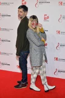 11. Deutscher Musikautorenpreis 2019 Andy Penn, Maria Mummert, alias Mietze Katz Ankunft, roter Teppich zum 11. Deutschen Musikautorenpreis im Hotel Ritz Carlton in Berlin am 14.03.2019