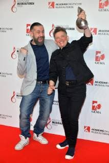 11. Deutscher Musikautorenpreis 2019 Buerger Lars DIetrich, Suli Puschban Ankunft, roter Teppich zum 11. Deutschen Musikautorenpreis im Hotel Ritz Carlton in Berlin am 14.03.2019