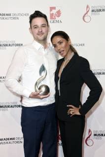 Christian Kalla Crada und Sabrina Setlur bei der 11. Verleihung des Deutschen Musikautorenpreises 2019 im Hotel Ritz Carlton. Berlin, 14.03.2019