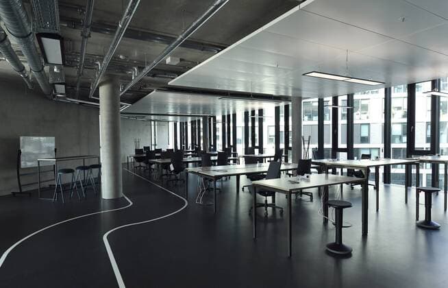 Feature - Blick in einen Arbeitsraum. Zalando Bilanzpressekonferenz im Headquarter in Berlin, Deutschland am 28.02.2019.