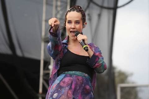 March 16, 2019 - EUM20190316ESP19.JPG .CIUDAD DE MEXICO. FestivalFestival-Vive Latino.- 16 de marzo de 2019. Aspectos de la presentacion de la cantante mexicana Ximena Sarinana, durante el primer dia del Vive Latino en el Autodromo Hermanos Rodriguez. Foto: Agencia EL UNIVERSALCarlos MejiaEELG Mexico City Mexico Copyright: xElxUniversalx