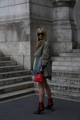 Charlotte Groeneveld attending the Stella McCartney show during Paris Fashion Week March 4, 2019 - PFW: Feb 2019 Street Style Day 8, Paris France  Copyright: xValentinaxRanierix VR_PFW2019034_MAS35