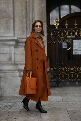 Arabella Greenhill attending the Stella McCartney show during Paris Fashion Week March 4, 2019 - PFW: Feb 2019 Street Style Day 8, Paris France  Copyright: xValentinaxRanierix VR_PFW2019034_MAS72