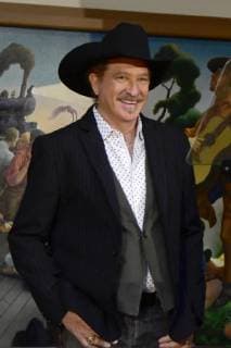 18 March 2019 - Nashville, Tennessee - Kix Brooks, Ronnie Dunn, Brooks & Dunn. CMA Presents Country Music Hall Of Fame 2019 Inductee Ceremony at The Country Music Hall of Fame. Photo Credit: Dara-Michelle Farr AdMedia 236627 2019-03-18 TN Nashville Etats-Unis  Copyright: xAdMediax STAR_236627_004