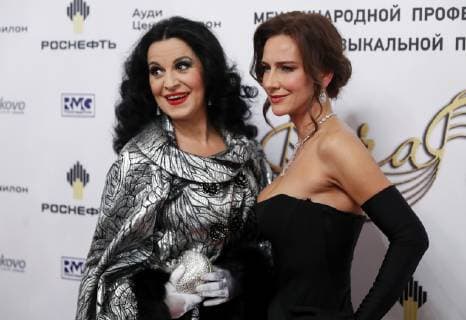 MOSCOW, RUSSIA â€“ MARCH 19, 2019: Soprano Angela Gheorghiu (L) and Federation Charity Foundation patron Yelena Sever ahead of a ceremony to present BraVo international classical music awards at the Bolshoi Theatre. Mikhail Japaridze TASS  TS0A5216