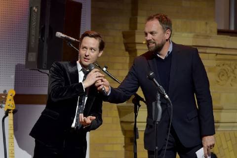 Entertainment Bilder des Tages 17. Deutscher Hoerfilmpreis Tom Schilling, Steven Gaetjen Liveauftritt zum 17. Deutscher Hoerfilmpreis in der Hauptstadtrepraesentanz der Deutschen Telekom in Berlin am 19.03.2019