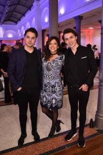 Alice Brauner und ihre Söhne David und Ben Zechbauer bei der Verleihung vom 17. Deutschen Hoerfilmpreis am 19.03.2019 in Berlin Deutscher Hoerfilmpreis 2019 in Berlin
