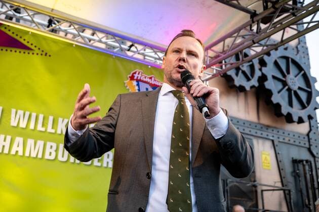 Hamburger Fruehlingsdom 2019 Eroeffnung Hamburger Fruehlingsdom 2019 mit Senator Andy Grote, Dom, Kirmes, Eroeffnung, Rummel, Volksfest,