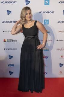 Preisverleihung Deutscher Sportjournalistenpreis 2019 - Roter Teppich Gala-Event im Grand Elysee Hamburg - Melek Balgün E-Sports Moderatorin;Preisverleihung Deutscher Sportjournalistenpreis 2019 - Roter Teppich Gala-Event im Grand Elysee Hamburg -, Hamburg Hamburg Deutschland Hotel Grand Elysee